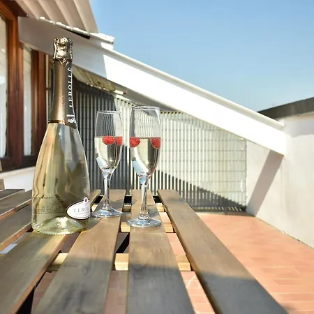 Welc-om Portello Stylish Free Parking Apartament *